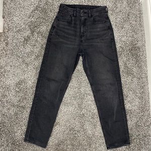 American Eagle Curvy Mom Jeans size 0 short